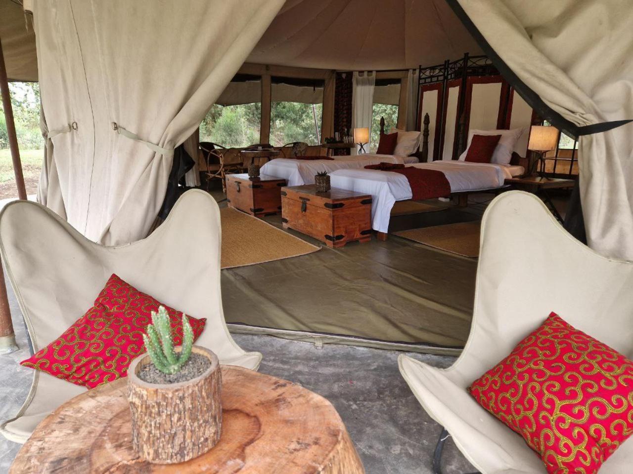 Dolly Farm & River Camp, Luxury Tents Usa River Kültér fotó